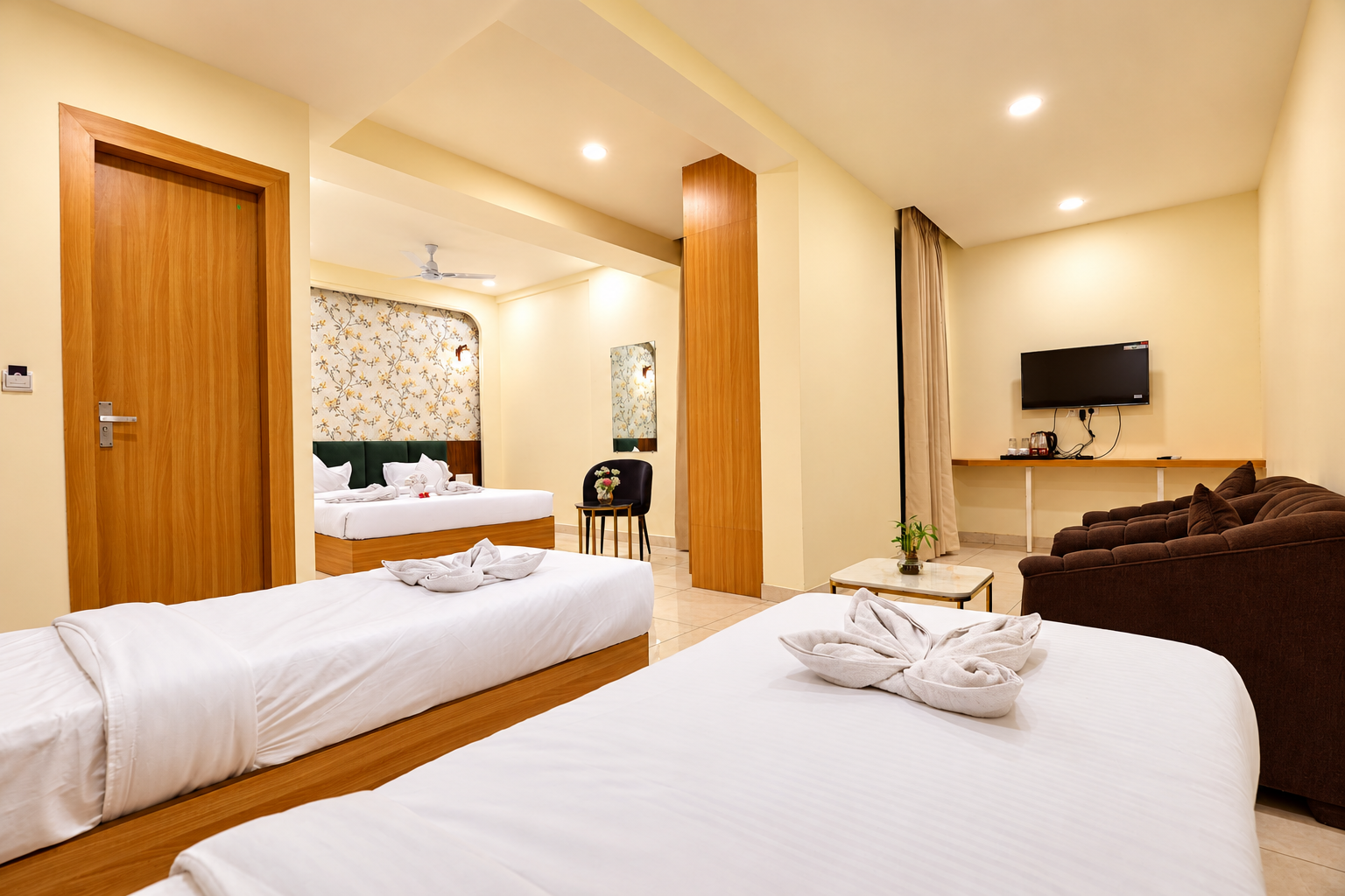 Suite Family Room